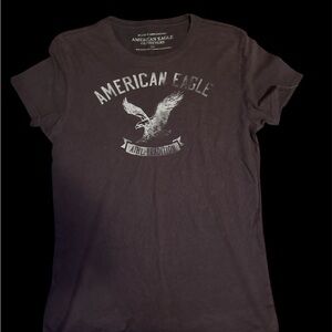 American Eagle basic t-shirt